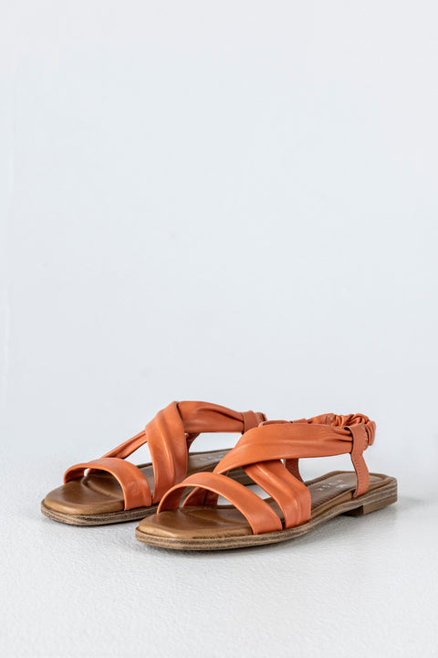 Leather crossover straps sandals