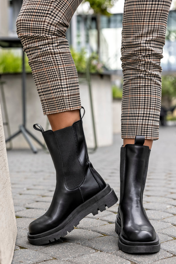 Chelsea boots