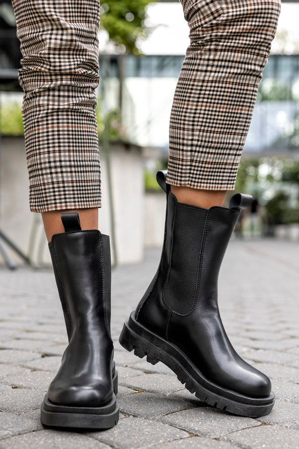 Chelsea boots