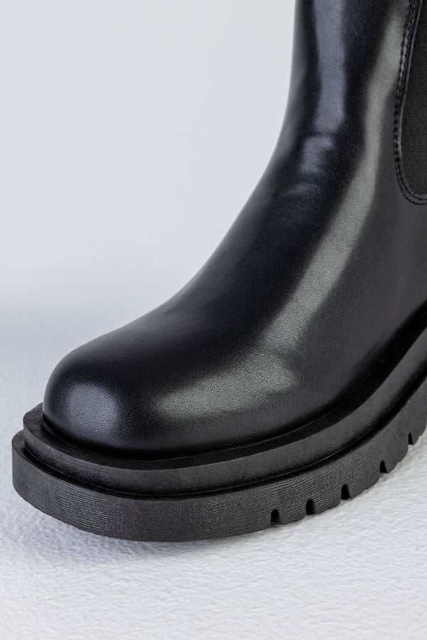 Chelsea boots