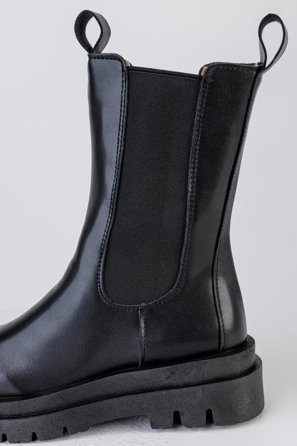 Chelsea boots