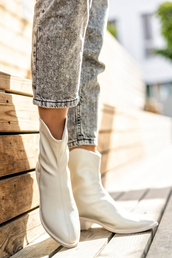 Cowboy style zip back fastening boots