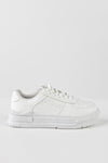 Lace-up fastening sneakers