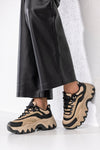 Lace-up fastening sneakers