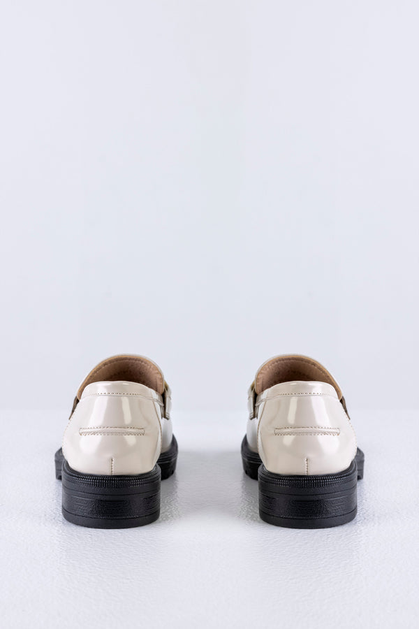Chunky sole loafers with chain