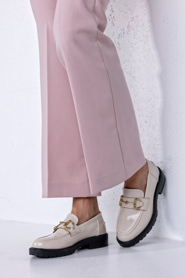 Chunky sole loafers with chain