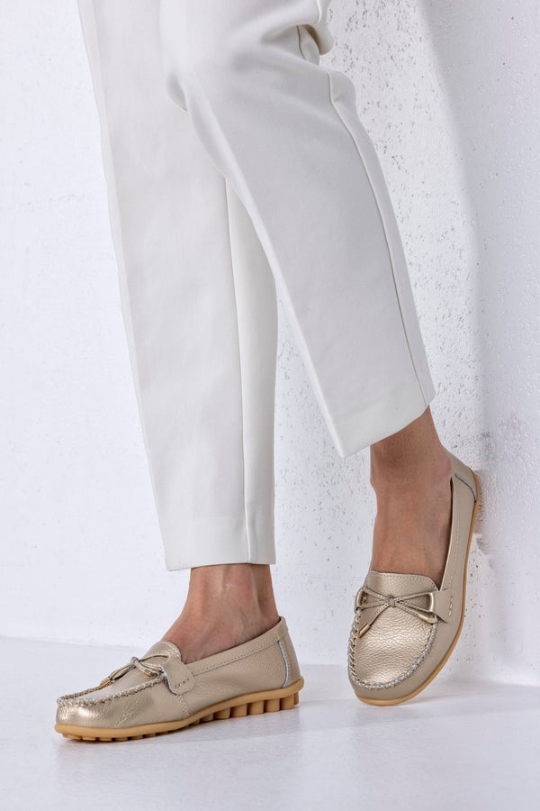 Mocassins en cuir avec ruban