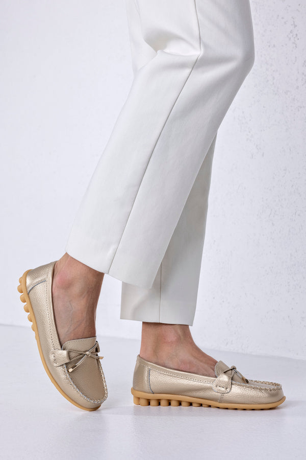 Mocassins en cuir avec ruban