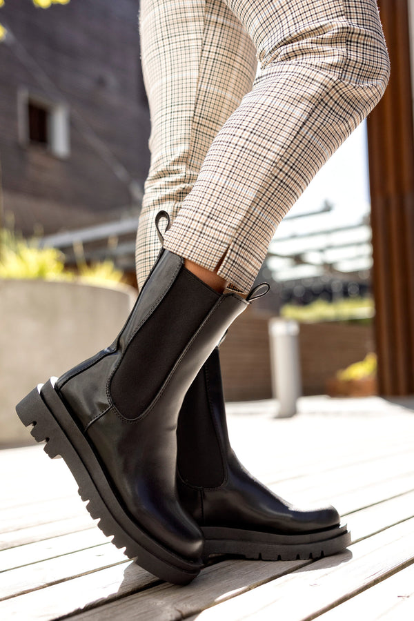 Chelsea boots