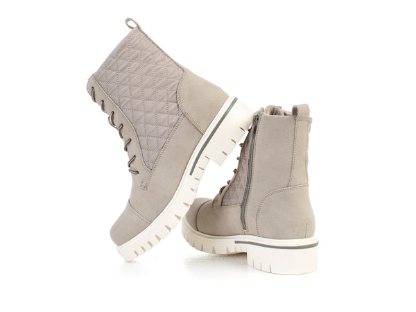 Lace upboots