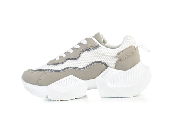 Chunky sole sneakers