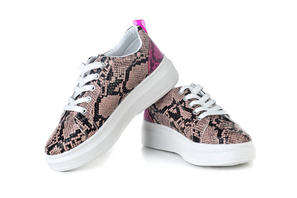 Flatform sneakers
