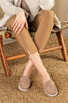 Flat soles moccasins