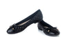 Round toe ballerinas with ribbon