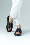 Sandales en cuir à plateforme.