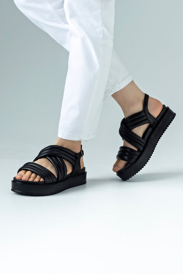 Lether, puffy, flatforam sandals