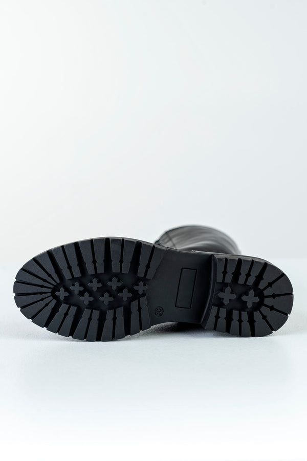 Lace-up boots