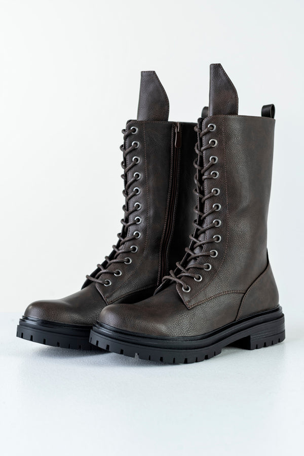 Lace-up boots