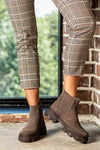 Leather chelsea boots