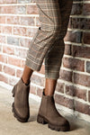 Leather chelsea boots