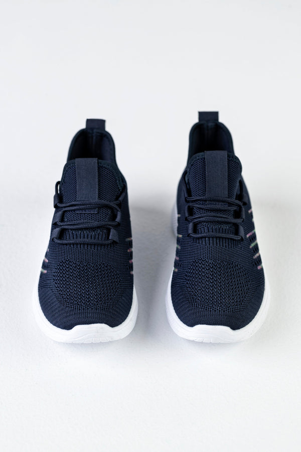 Knitted sneakers with laces