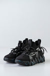 Sneakers with laces