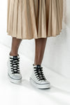 Lace-up fastening high top sneakers