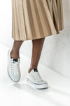 Lace-up fastening canvas sneakers