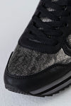 Lace-up fastening sneakers