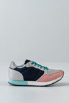 Lace-up fastening sneakers