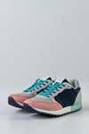 Lace-up fastening sneakers