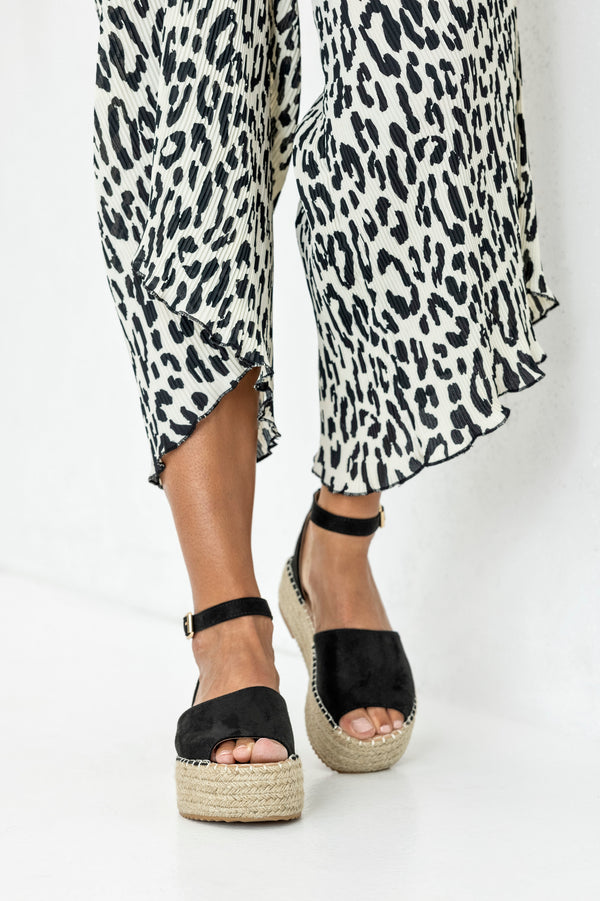 Espadrille sandals