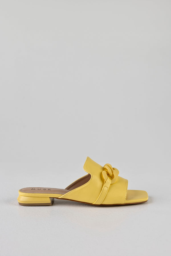 Slide sandals with chain