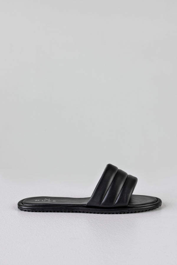Quilted flat sole slide sandals