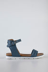 Leather flat sandals with buckle