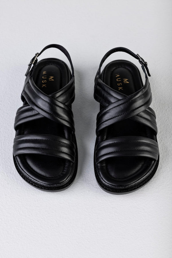 Leather flatform sandals