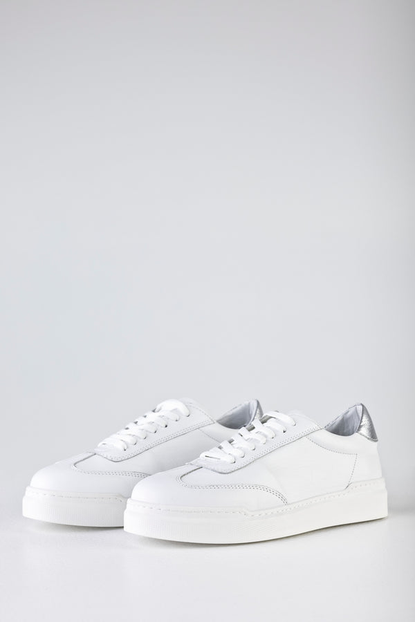 Leather lace-up sneakers