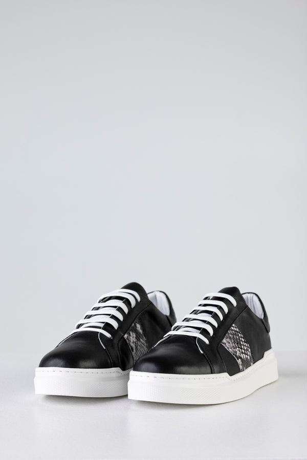 Leather lace-up sneakers