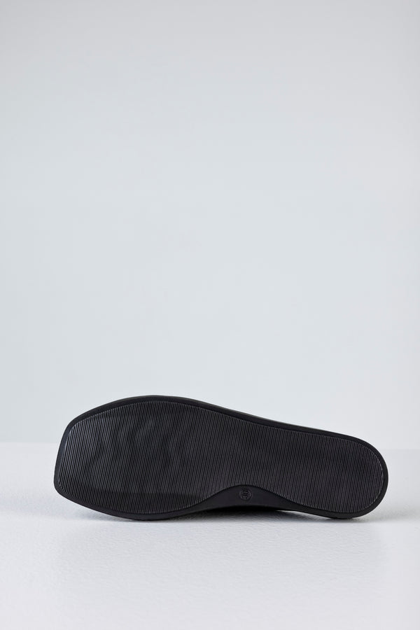 Leather asymmetrical slide sandals