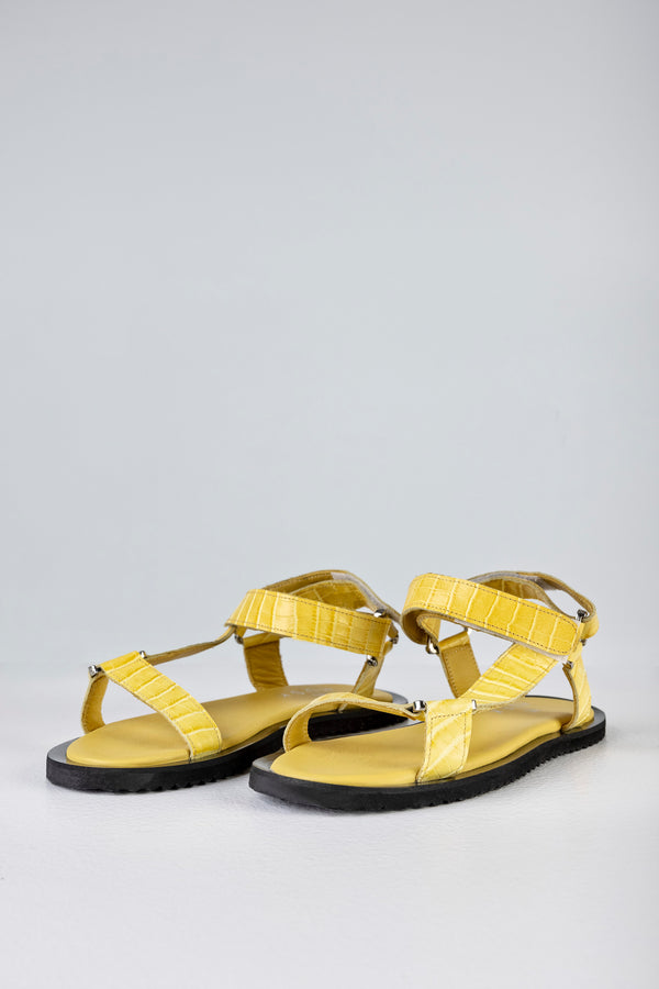 Leather velcro flat sandals