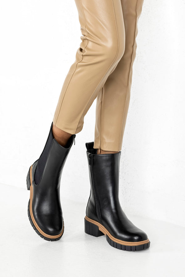 Chelsea boots