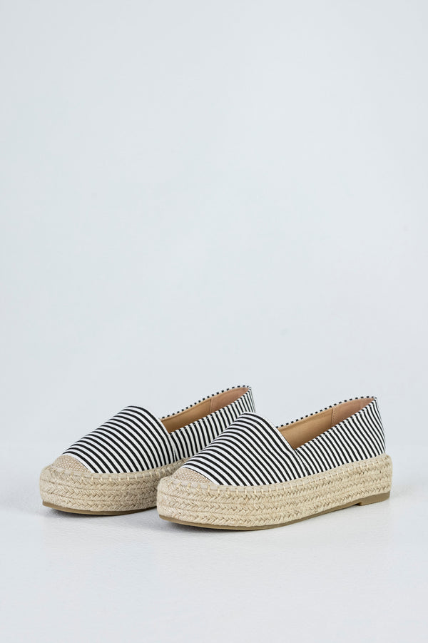 Slip-on, flatform espadrilles