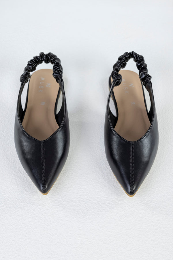 Slingback, pointed toe shoes