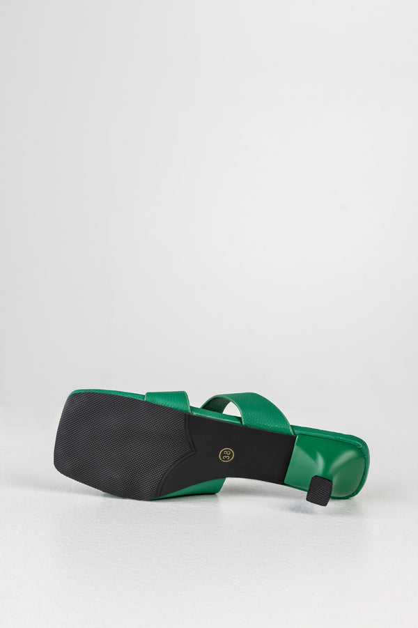 Toe heeled sandals