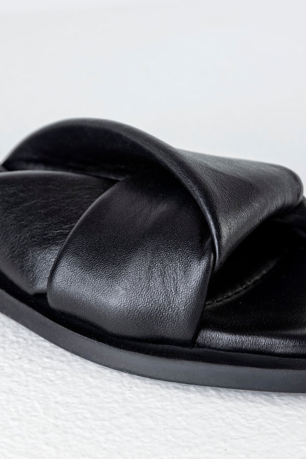 Leather quilted slide sandals