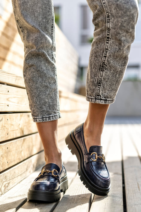 Chunky sole loafers with chain