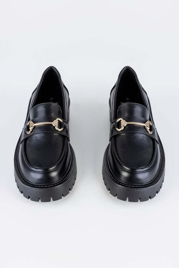 Chunky sole loafers with chain