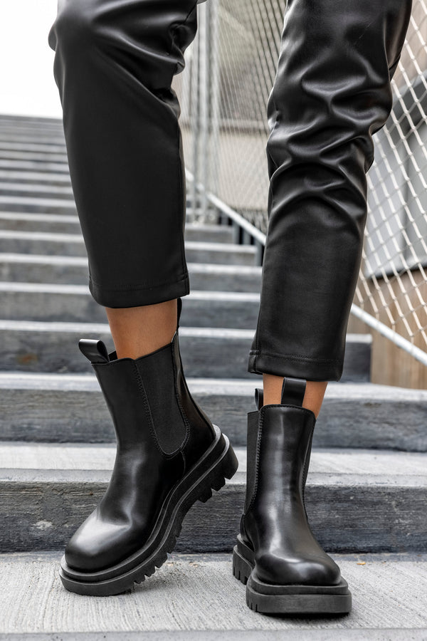 Chelsea boots