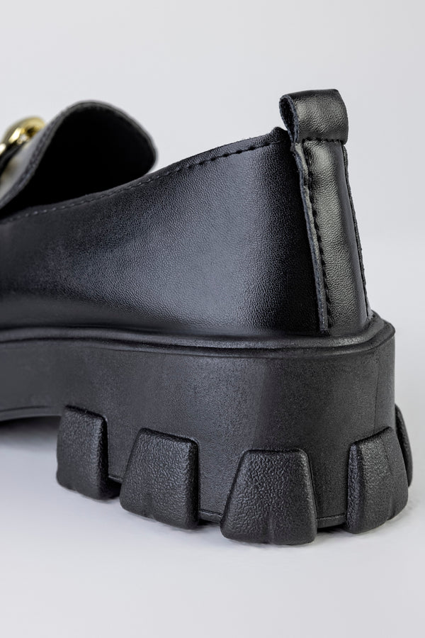 Chunky sole loafers with chain