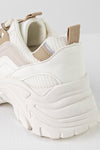 Lace-up fastening sneakers